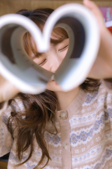 《漂亮的女邻居》三级